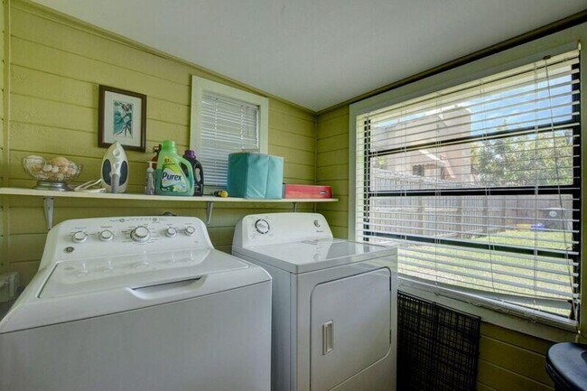 Foto del edificio - 847  Flamingo Drive  West Palm Beach Fl 33401