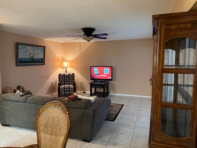 Foto del edificio - 203 Suffolk F