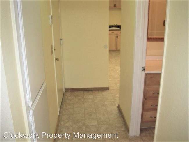 Foto del edificio - 730 W Phillips St