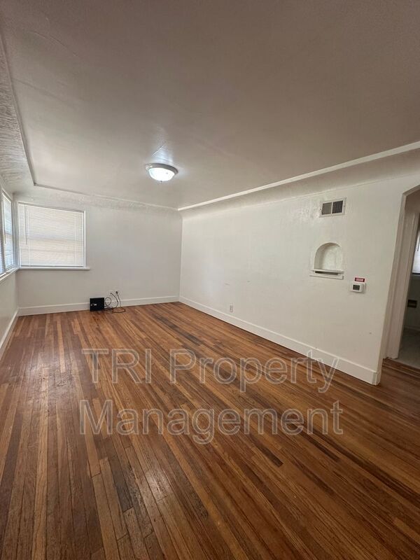 Foto del edificio - 2304 9th Ave