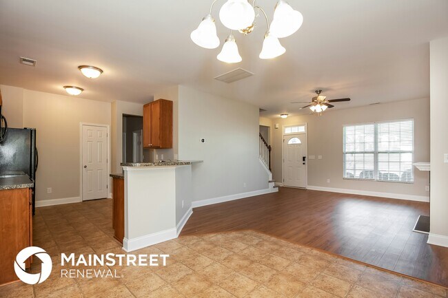 Building Photo - 317 Moses Rhyne Dr