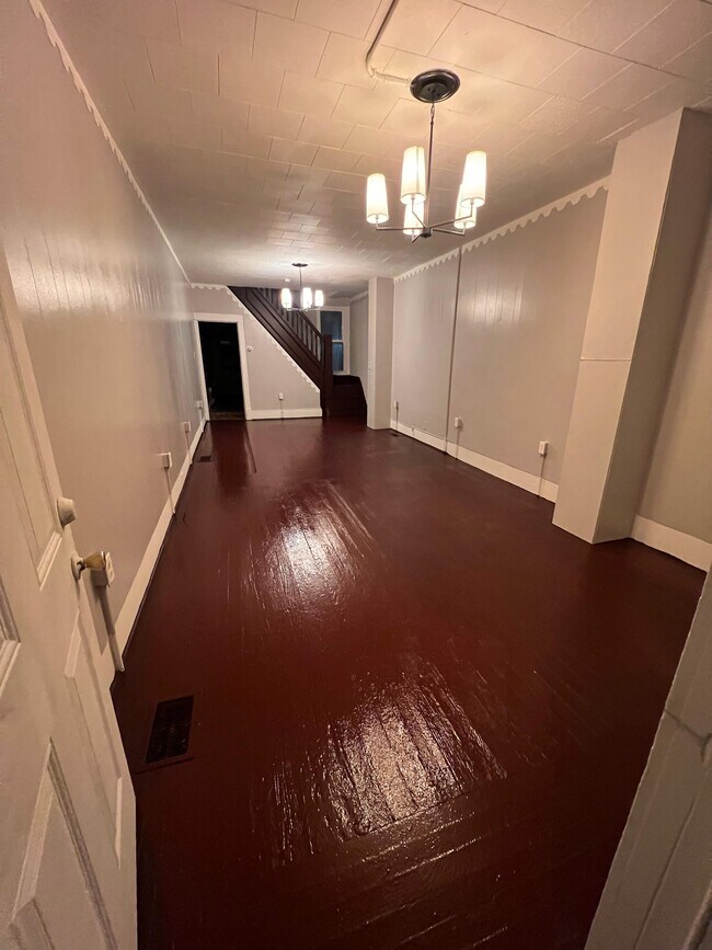 Foto del edificio - 804 E Pine St