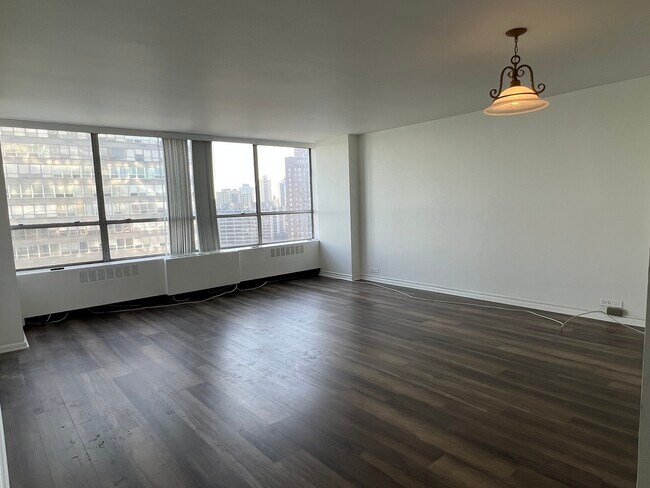 Foto del edificio - 4800 S Chicago Beach Dr