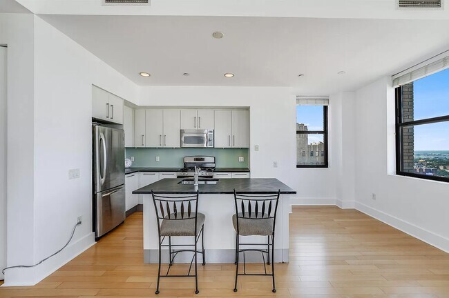 Foto del edificio - 4 Beacon Way