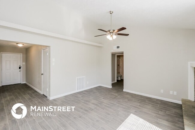 Building Photo - 4504 Via Del Norte