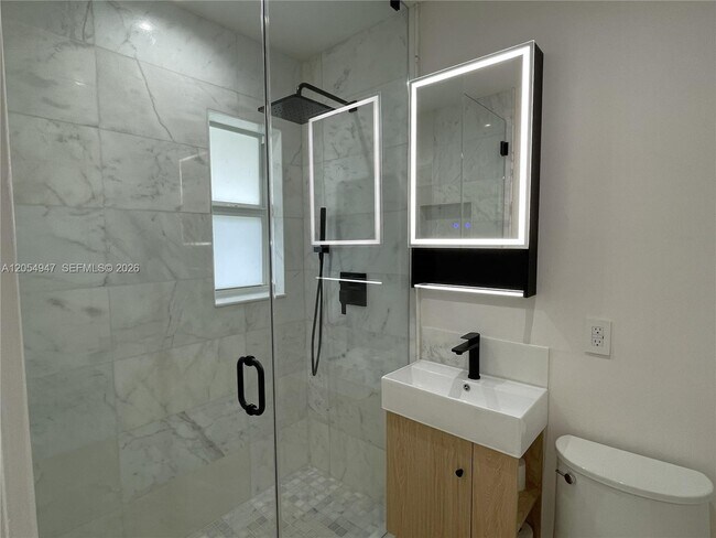 Building Photo - 6310 SW 79th St