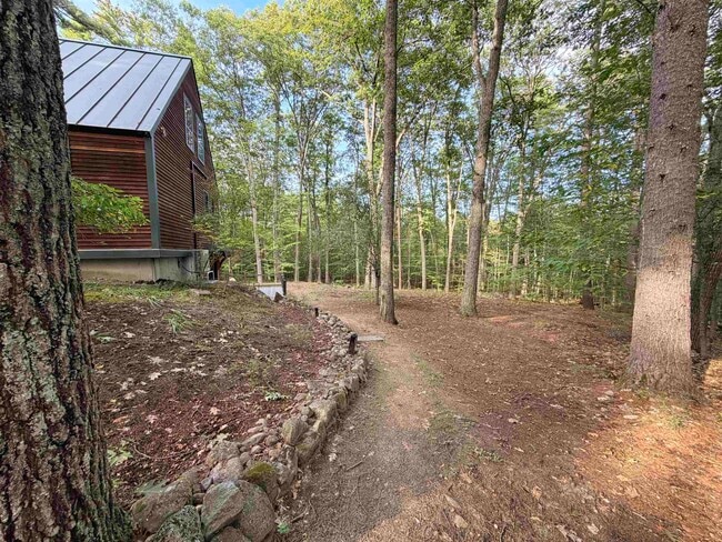 Building Photo - 40 Colby Rd