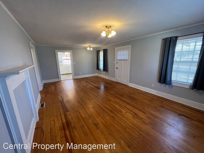 Building Photo - 2 br, 1 bath House - 9112 Asheville Highway