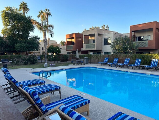 Building Photo - Welcome to Sunrise located in the Heart of...