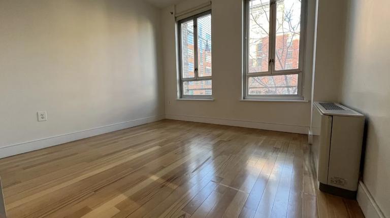 Foto principal - 1 bedroom in New York NY 10038