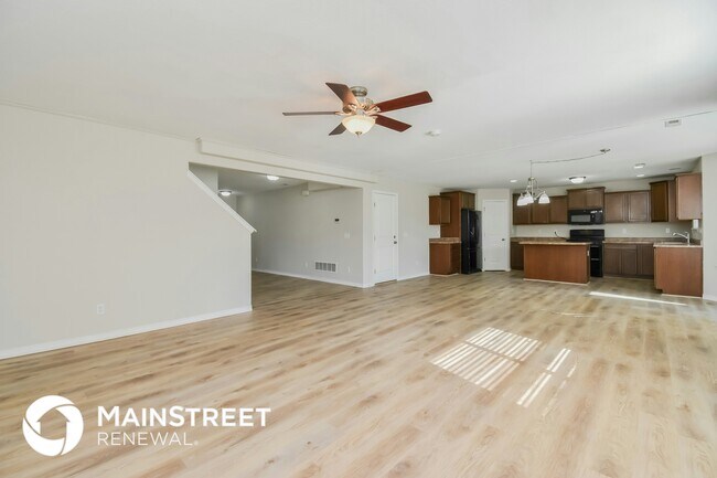 Foto del edificio - 2361 Spring Blossom Dr