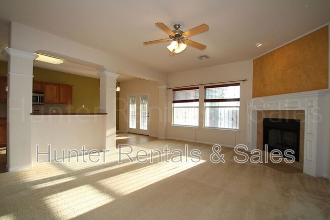 Foto del edificio - 4108 Snowy River Dr