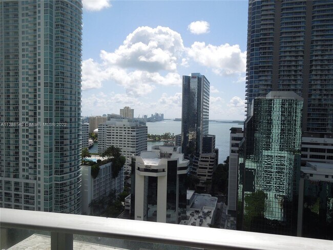 Foto del edificio - 1010 Brickell Ave