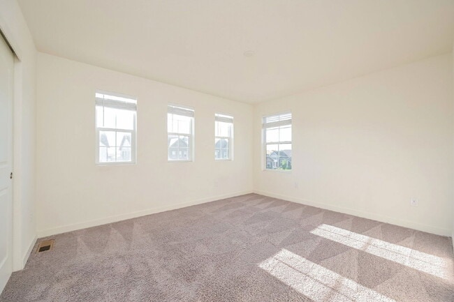 Building Photo - 6325 Stablecross Trl
