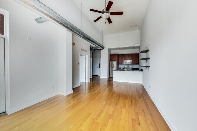 Foto del edificio - 2035 S Indiana Ave