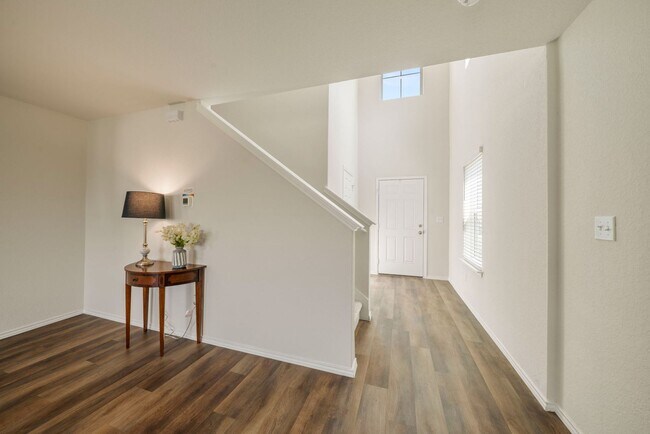 Building Photo - Great home with a great price!