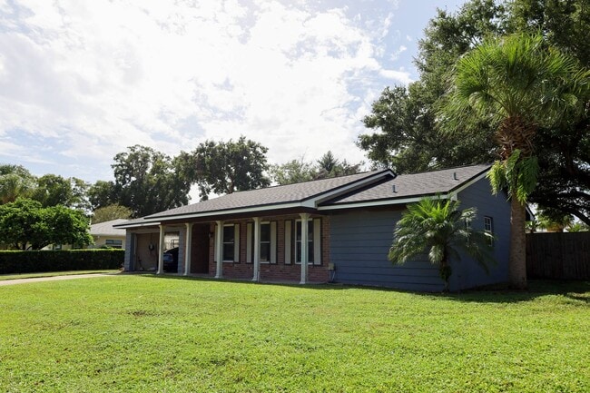 Building Photo - 4688 Posada Dr