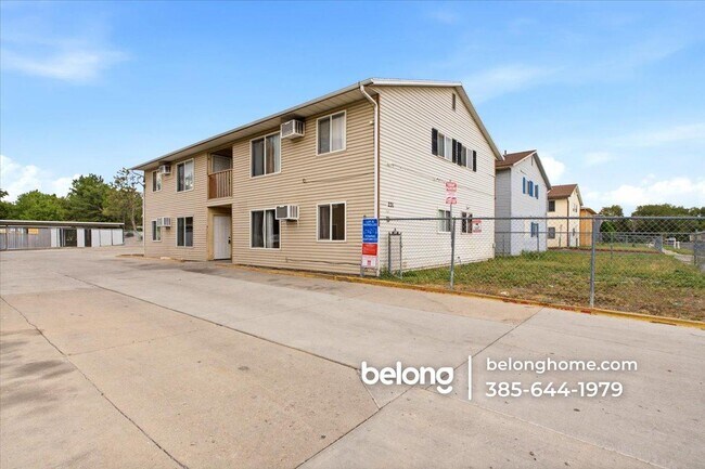 Building Photo - 231 S Montgomery St