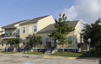 Walnut Square Apartments New Orleansnull