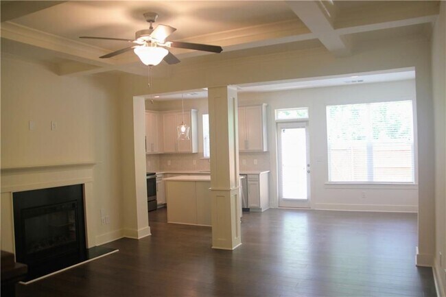 Foto del edificio - 5336 Brooklands Dr
