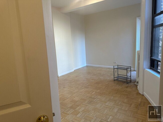 Foto del edificio - WEST 187 STREET