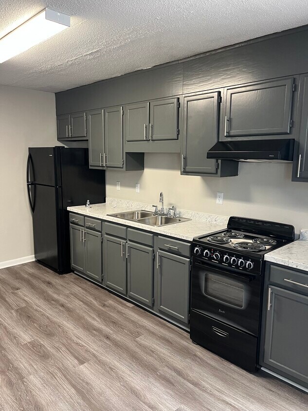 Ramsey Pines Apartments in Fayetteville, NC