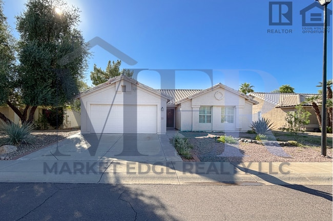 4Bed/2Bath Home In Glendale w/Golf Course ... - 4Bed/2Bath Home In Glendale w/Golf Course ...