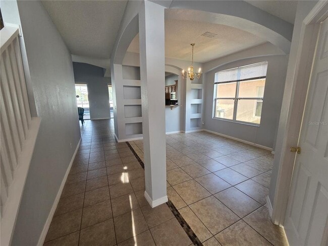 Building Photo - 1215 Seasons Blvd