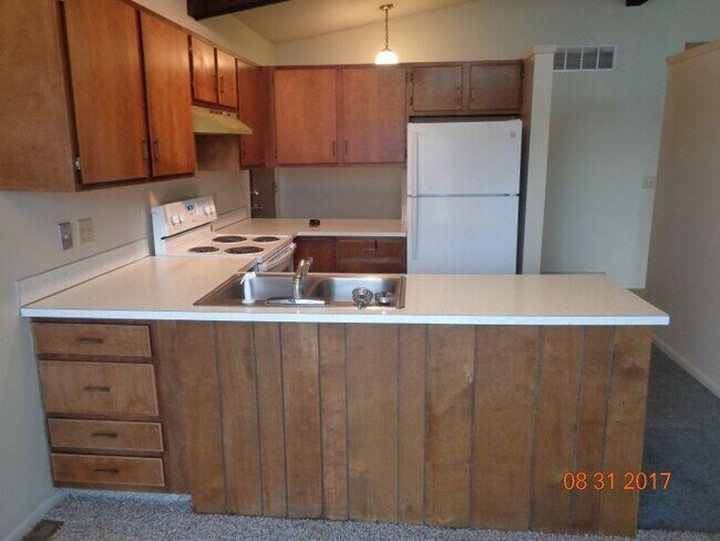Building Photo - 2 bedroom in Billings MT 59102