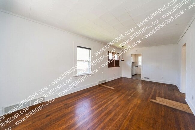 Building Photo - 2210 36th St