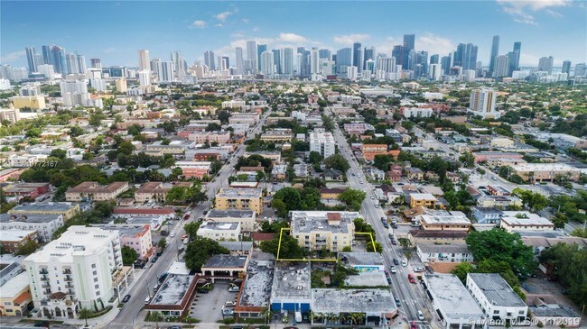 Foto del edificio - 1145 SW 6th St