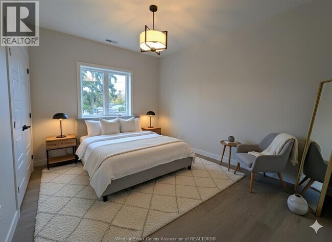 Photo du bâtiment - 926-928 Giles BOULEVARD Unit# 4