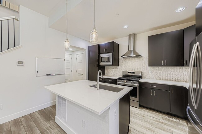 Photo - 2234 Central Pk Wy Townhome