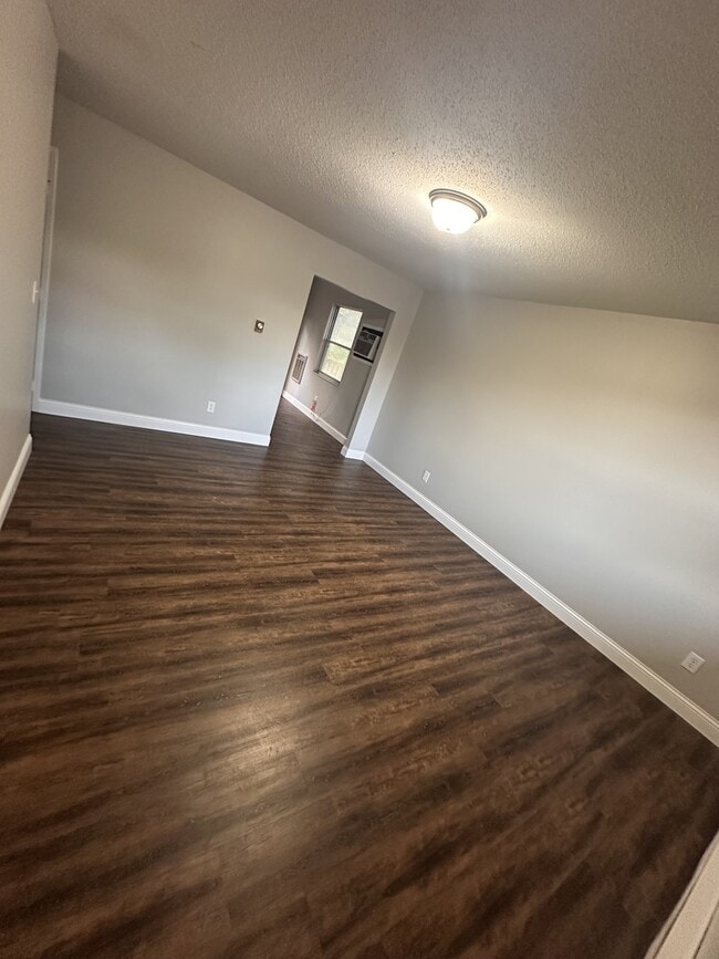 Building Photo - 3605 Wilson Ln