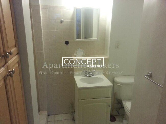 Foto del edificio - 224 Hanover St