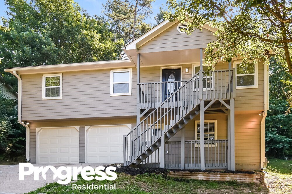 Foto principal - 3760 Cherokee Overlook Dr