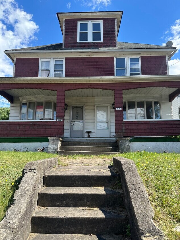Primary Photo - 514 N Main St