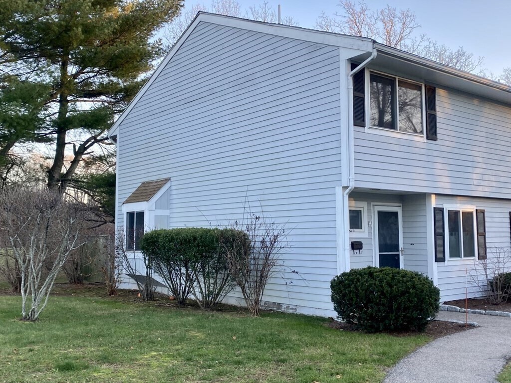 Primary Photo - 17 Beal's Cove Rd