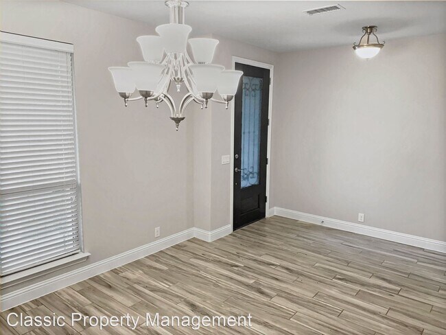 Foto del edificio - 4 br, 3.5 bath House - 413 Rush Creek Dr