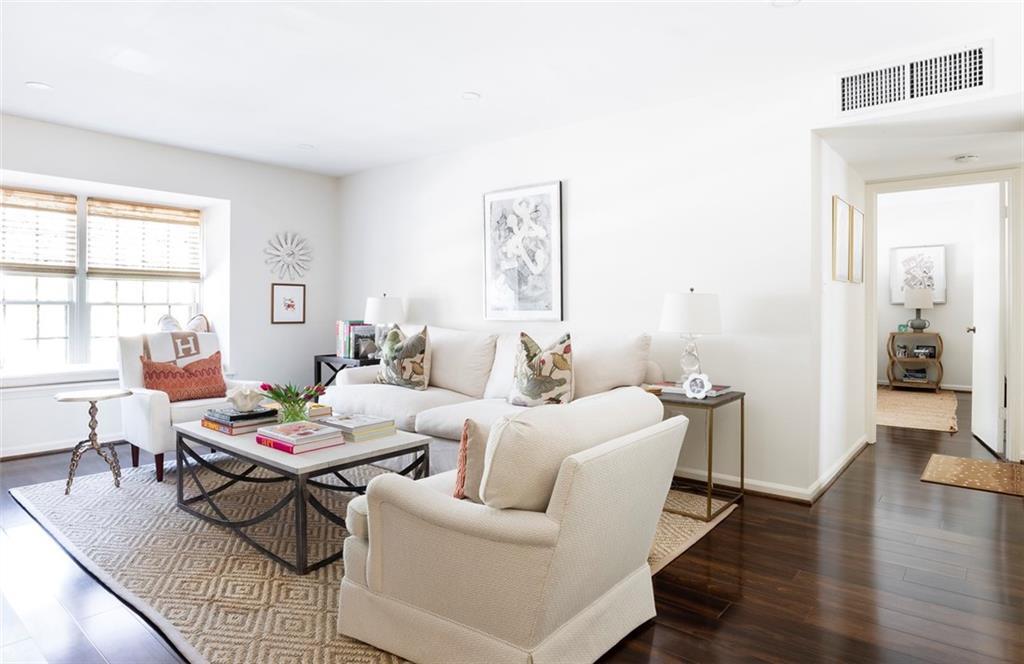 Foto principal - 143 Woodmere Square NW