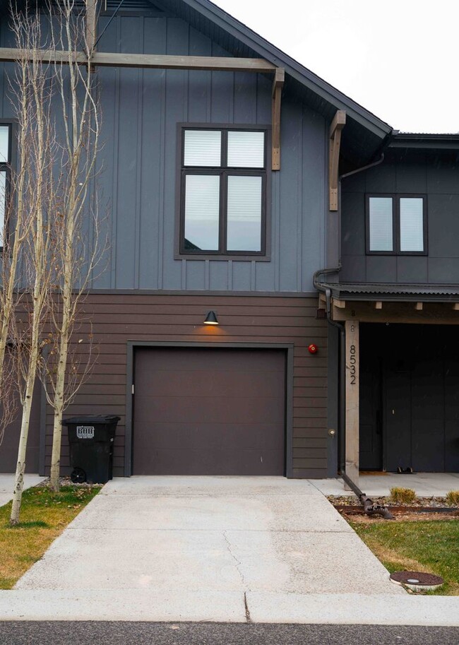 Building Photo - Live on the "Quiet Side of the Tetons"