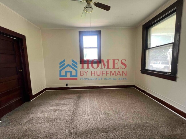 Building Photo - One Bedroom House | Now Available
