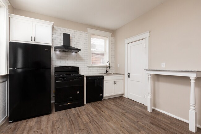 Foto del edificio - 4914 Loughborough Ave