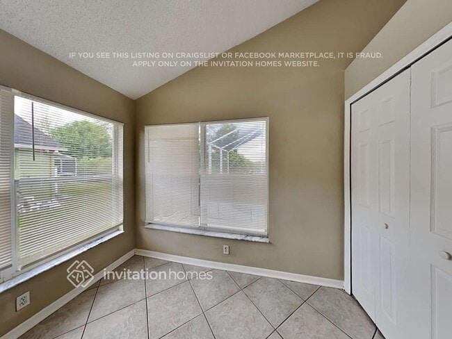 Foto del edificio - 403 Steamboat Blvd