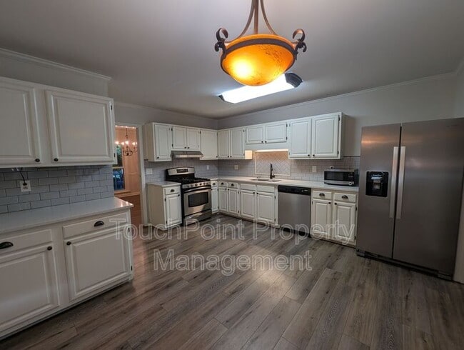 Building Photo - 10139 Sardis Oaks Rd