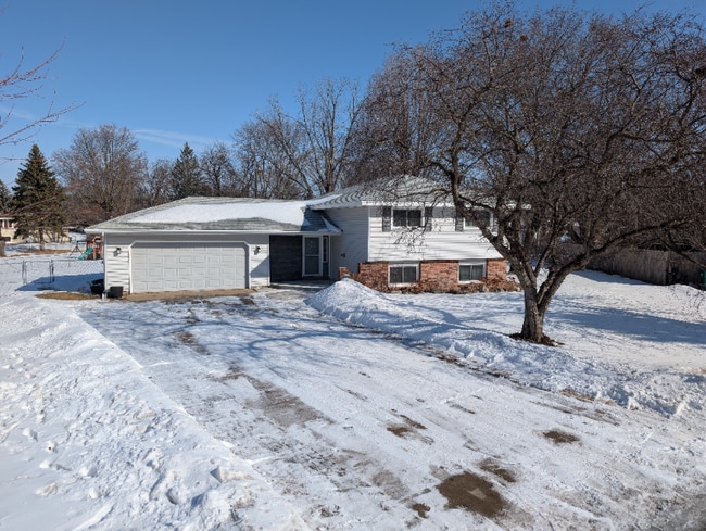 Foto del edificio - 8381 5th St NE