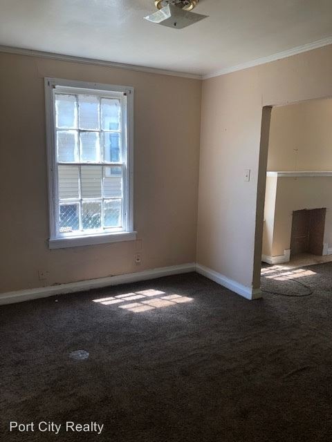 Building Photo - 2 br, 1 bath House - 2501 Devaughn St