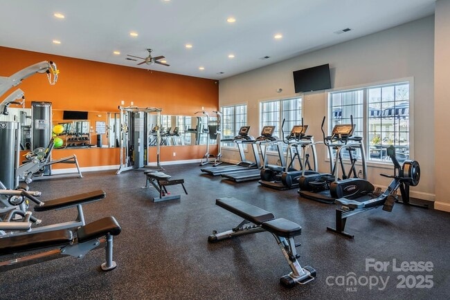 Foto del edificio - 12509 Crown Park Ct