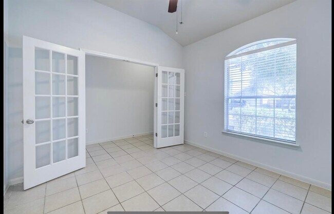 Foto del edificio - 6422 Richland Hills Dr