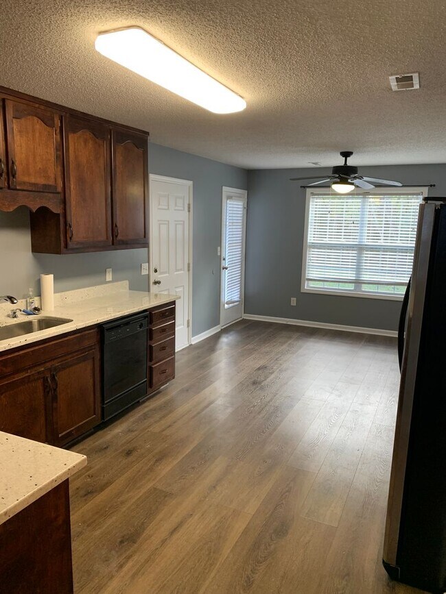 Building Photo - Harvest, AL